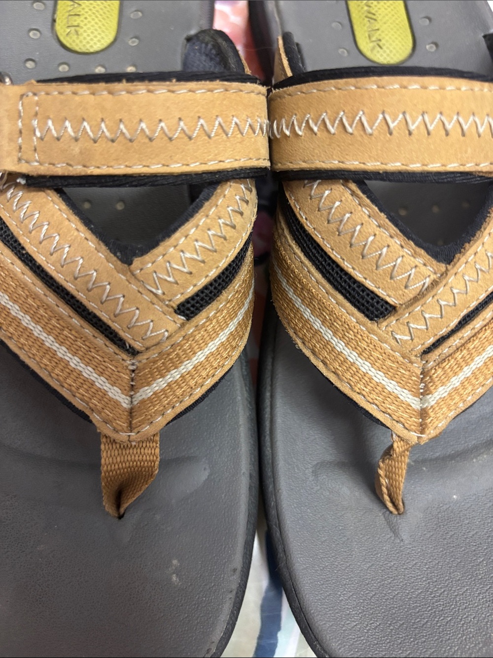Clarks Wave Walk Women’s Canvas Thong Sandals Size 6 - Picture 4 of 4